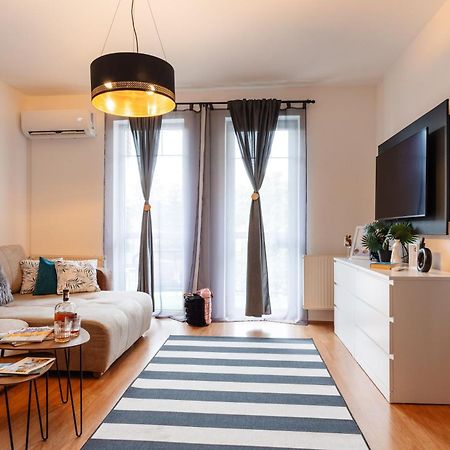 Bb21 Apartman Eger - City Centre מראה חיצוני תמונה