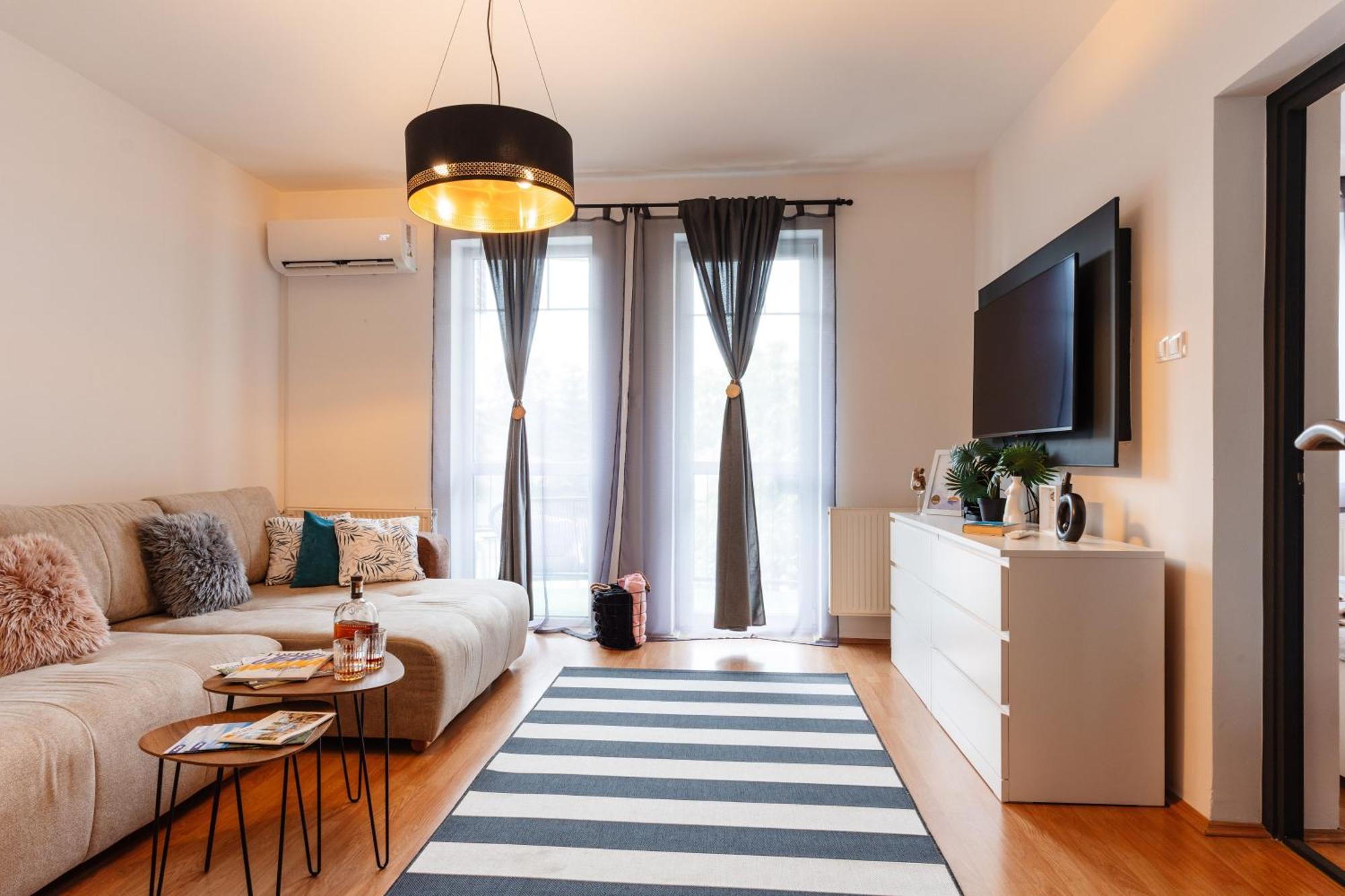 Bb21 Apartman Eger - City Centre מראה חיצוני תמונה