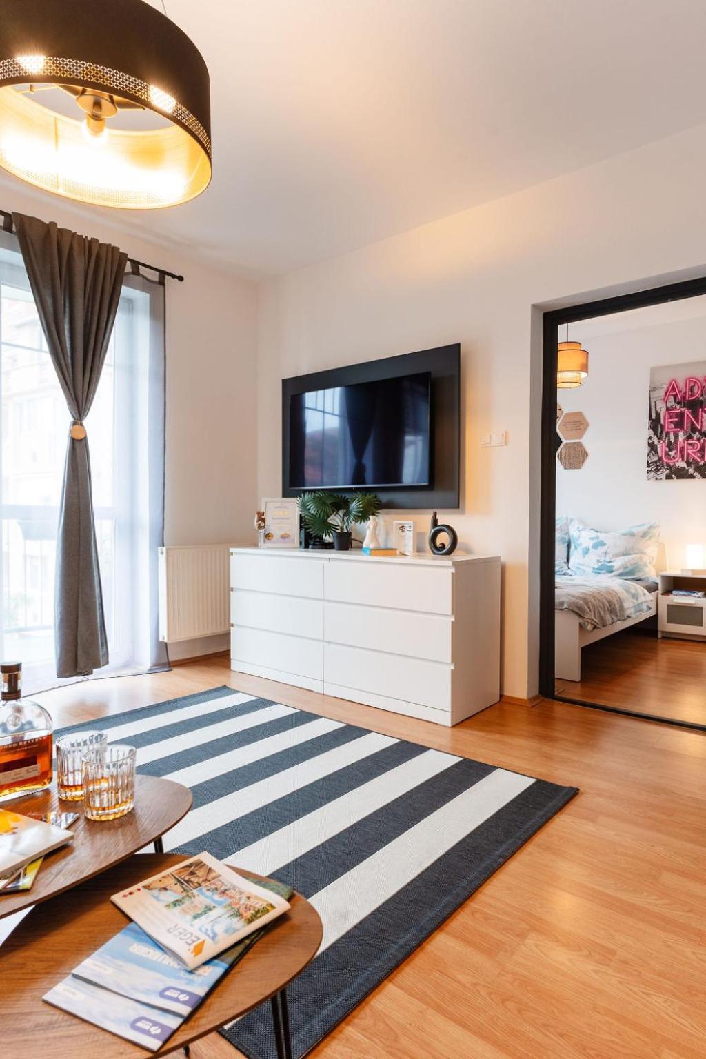 Bb21 Apartman Eger - City Centre מראה חיצוני תמונה